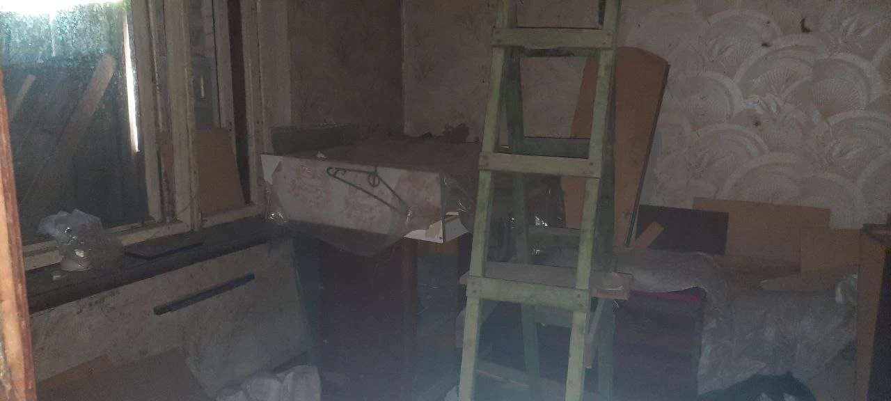 2К. Квартира — азотный, куйбышевский район, ул. Электронная

Описание: продается квартира на земле с центральным водоснабжением и электричеством. Документы оформлены по российским стандартам, однако технический паспорт относится к старому строению. В непосредственной близости расположены школа и детский сад.

— Стоимость: **2 000 000 ₽** (небольшой торг возможен).
+7(949)105-35-35, Виктория

(
( - фотография - 2